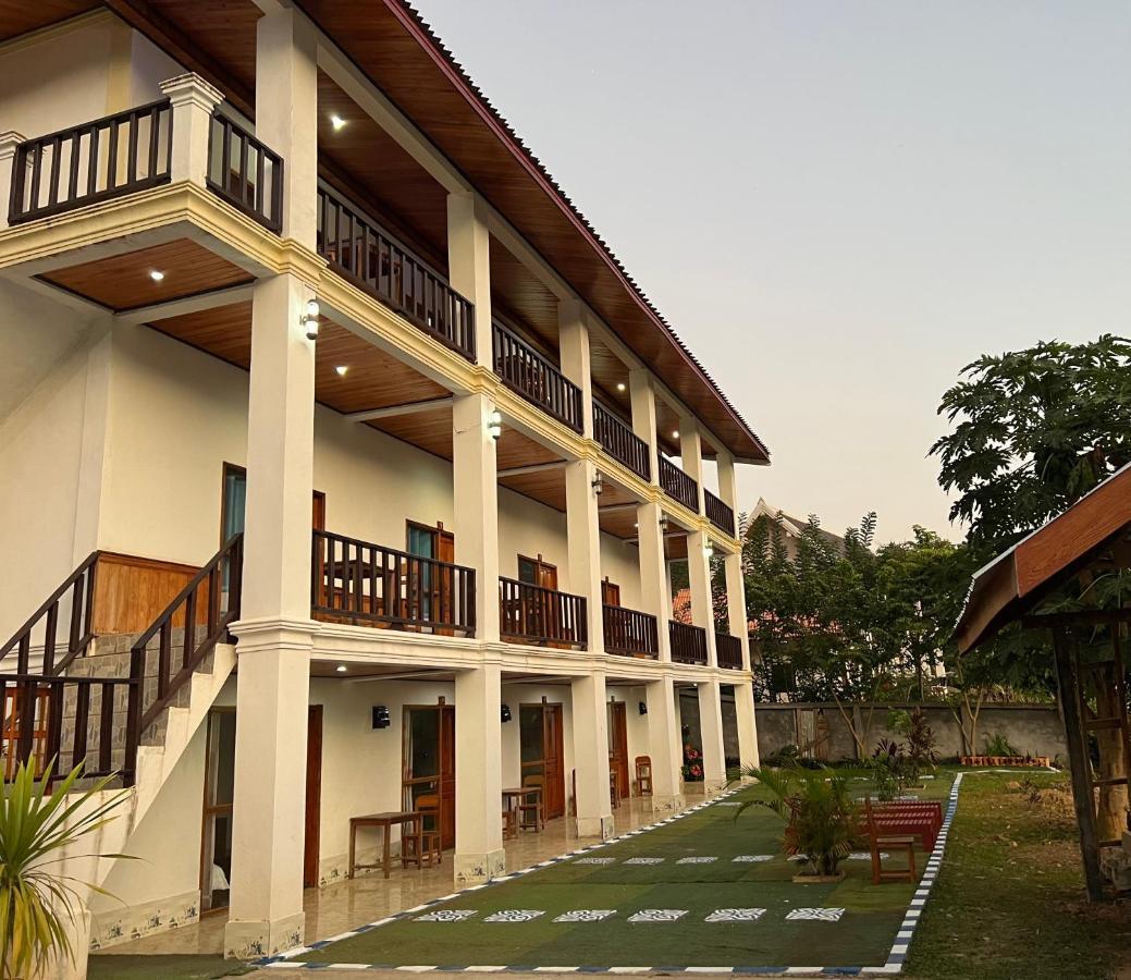 Sabaidee Nongkiaw River View Hotel Nongkhiaw Exterior foto